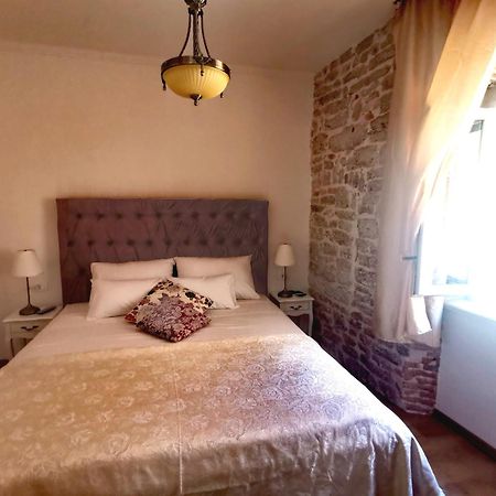L&L Rooms Royal Sibenik Bilik gambar