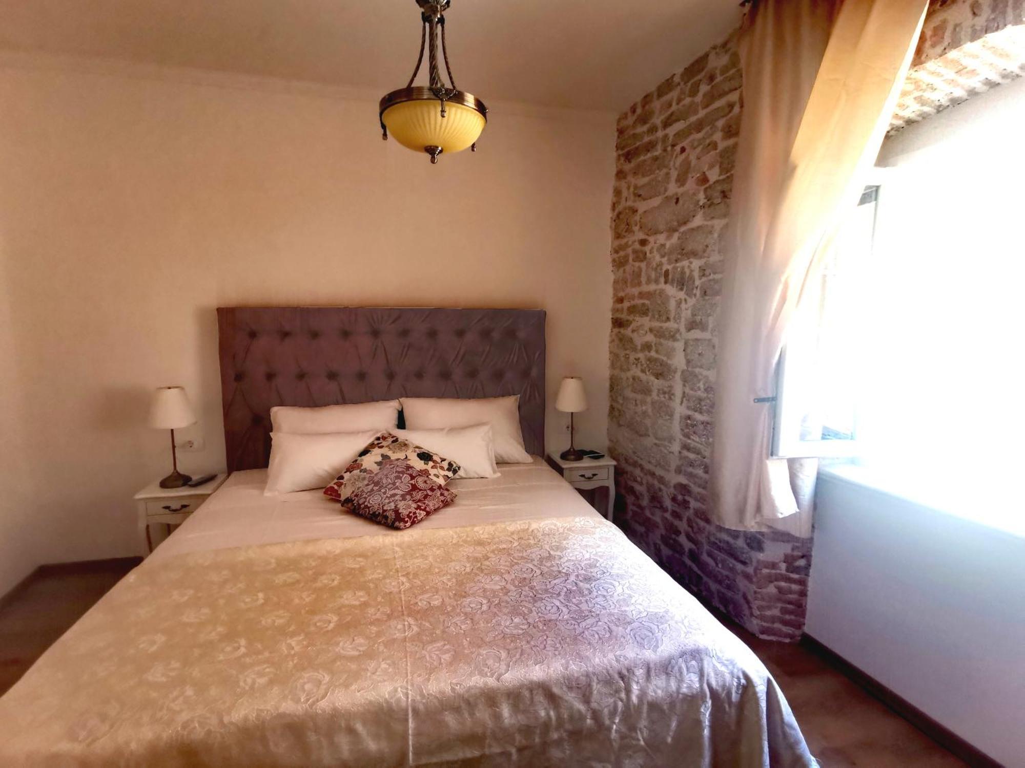 L&L Rooms Royal Sibenik Bilik gambar